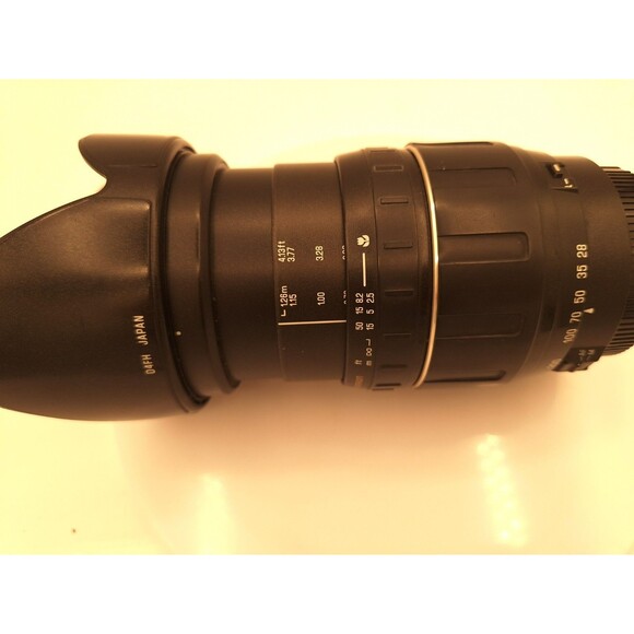 CANON DS126181 SLR DIGITAL CAMERA, Nice Bag, Extra Lens, Filters, Accessories‎ - Picture 9 of 16